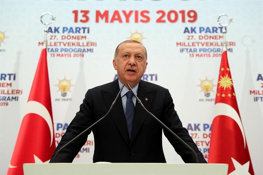 Erdoğan urges lawmakers to focus on Istanbul elections