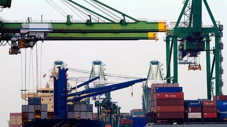 Exports to go up, imports down in Q3: Survey
