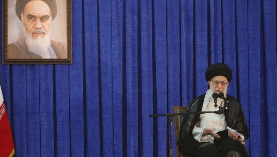 Irans Khamenei renews ban on talks with US