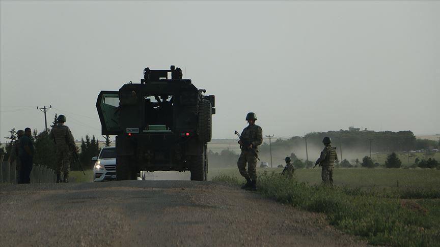 2 soldiers killed in mortar attack in Turkeys SE