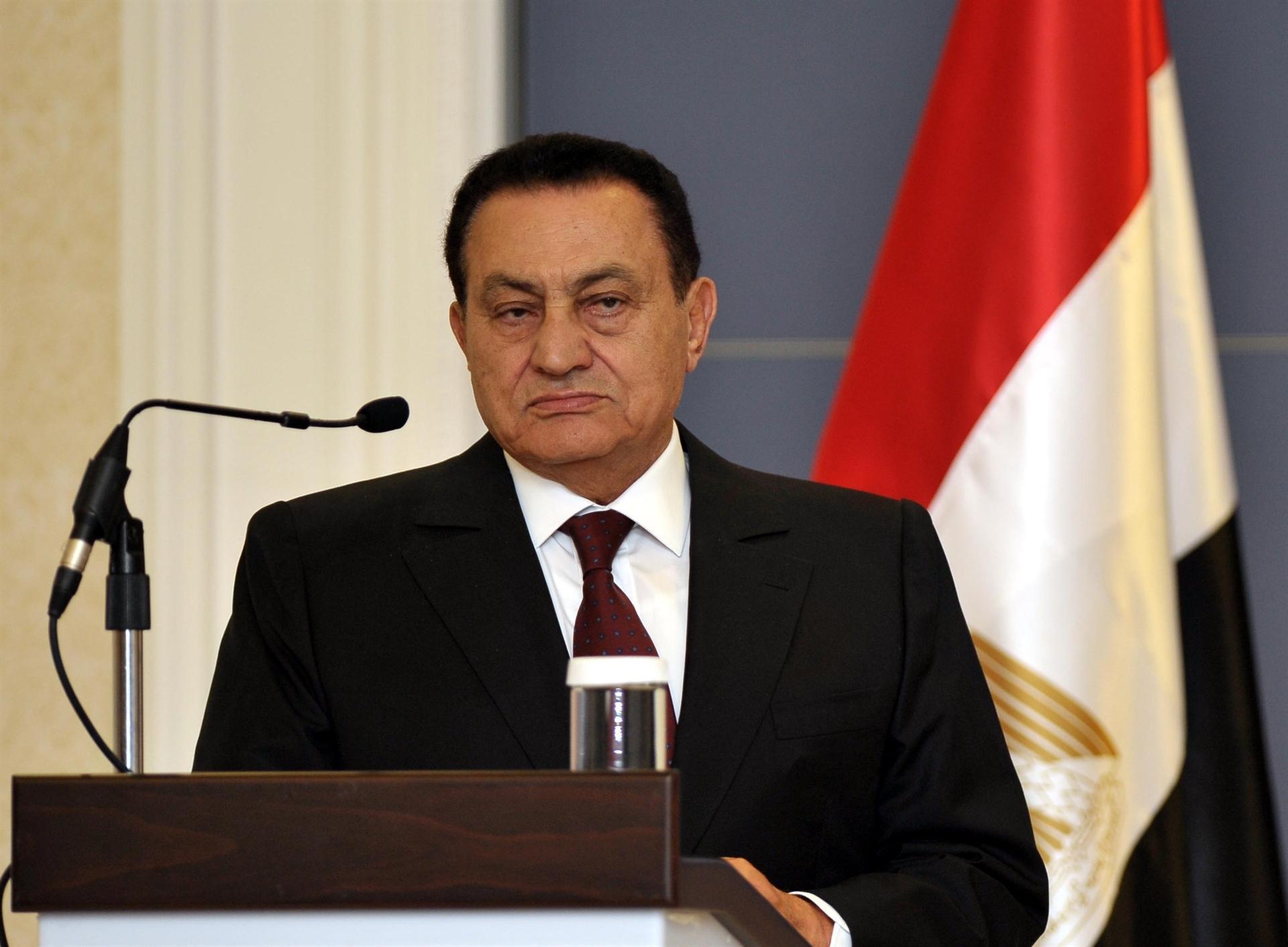 Egypt's former President Mubarak dies aged 91 after surgery - World News 