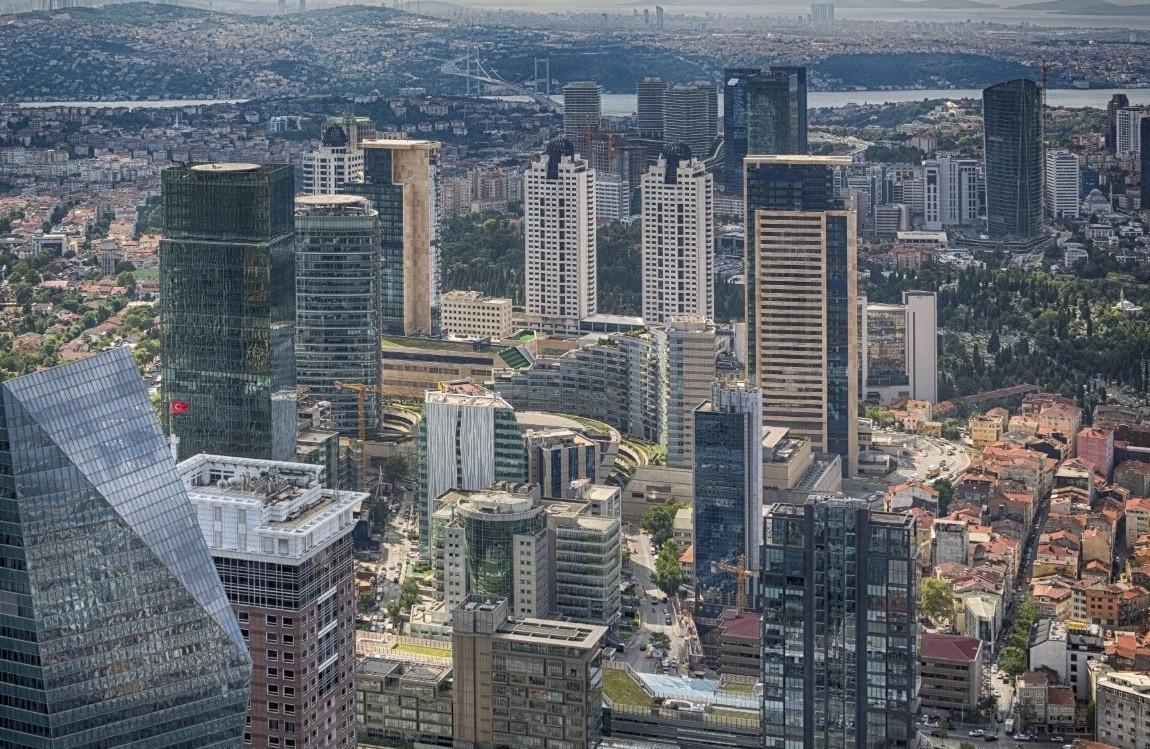 Turkeys economy grows 0.9 percent in 2019