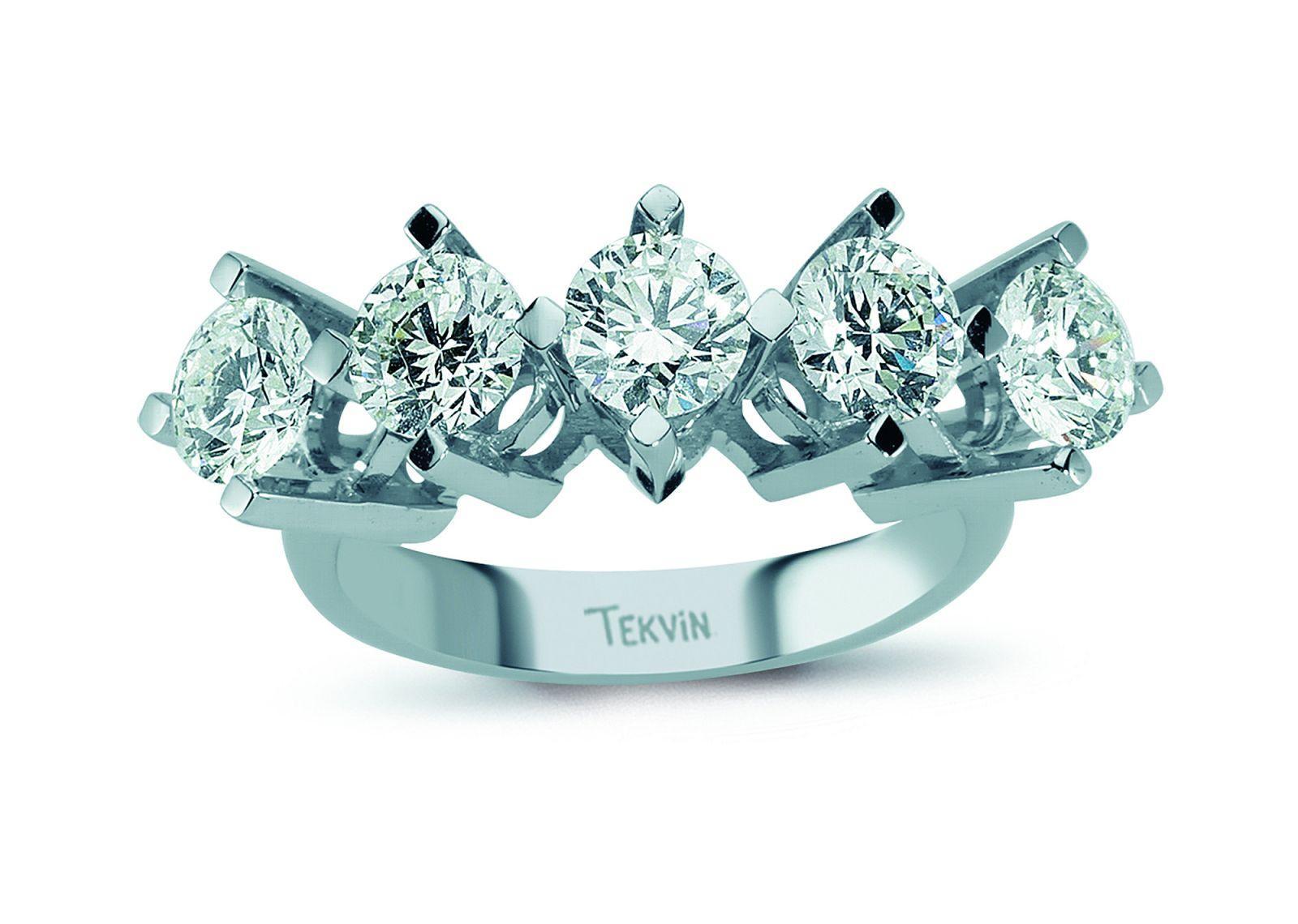 Tektaş alyanslarla kombine edilerek kullanılan beştaş yüzükler Tekvin'...