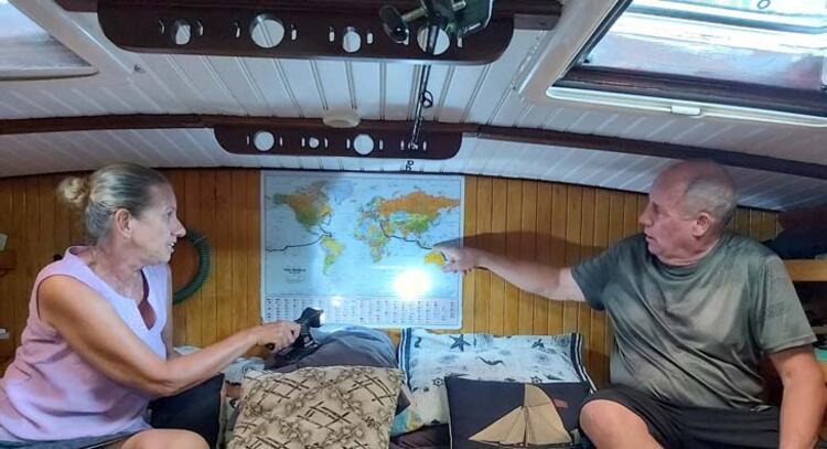 Adventurous Canadian couple docks in resort town after 100 days in isolation