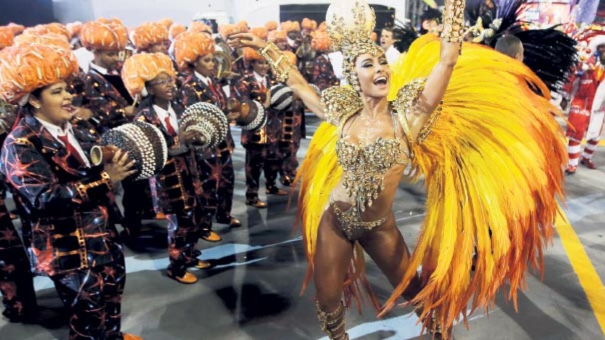 Rio and São Paulo postpone official Carnival parades until April