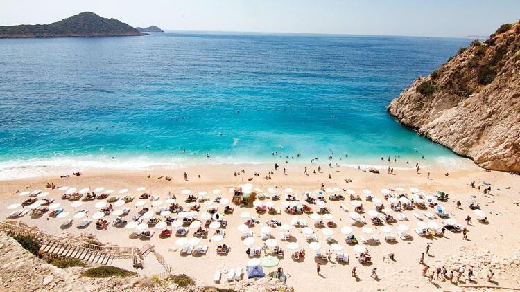 Turkey expects to host 15 million foreign tourists this year