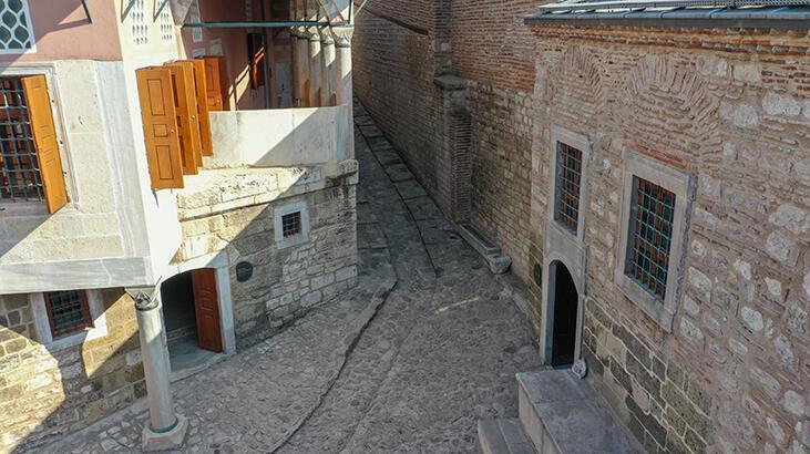 Secret road of sultans in Topkapı Palace reopens to public visit