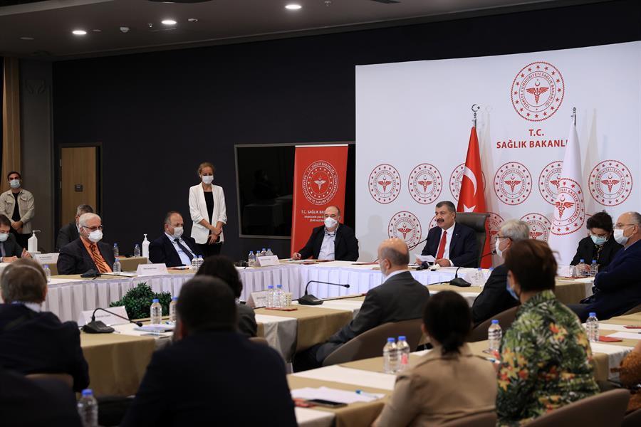 Minister urges to take precautions as virus growth rate doubles in Istanbul