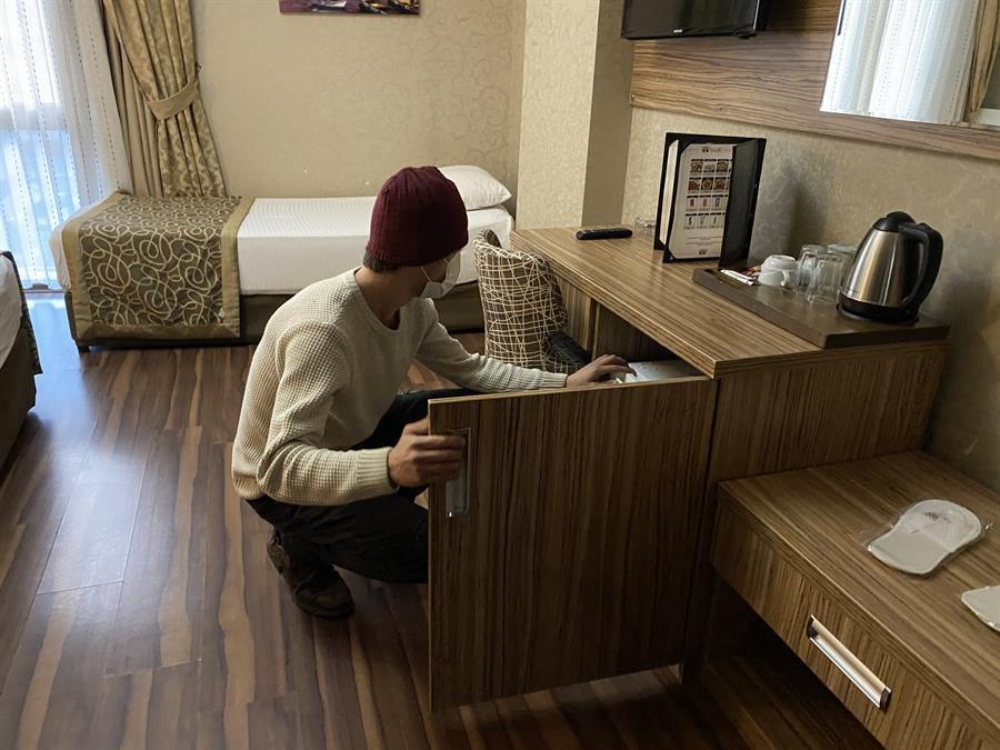 Istanbul hotels open doors to city’s homeless