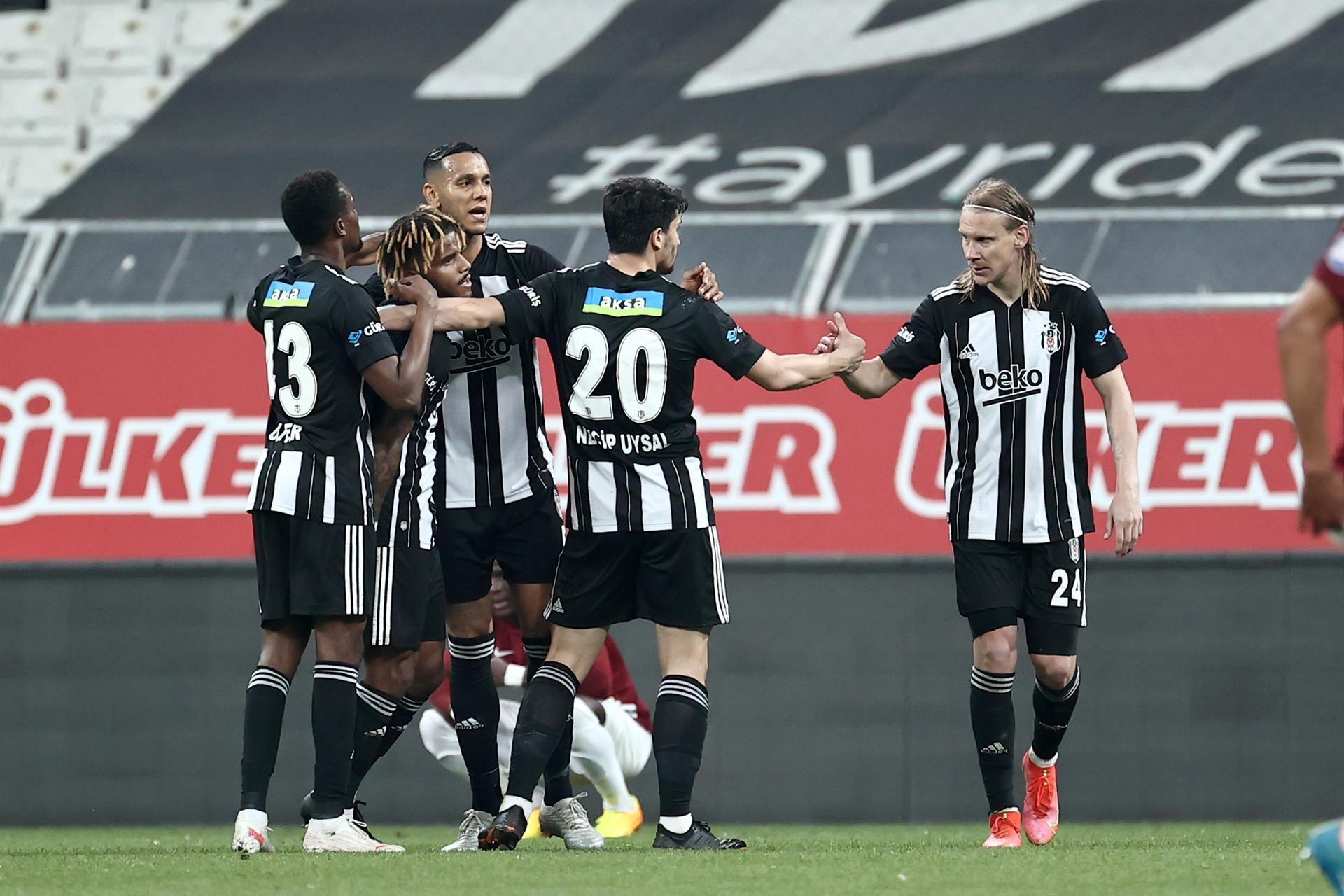 Beşiktaş only a week away from clinching Süper Lig title