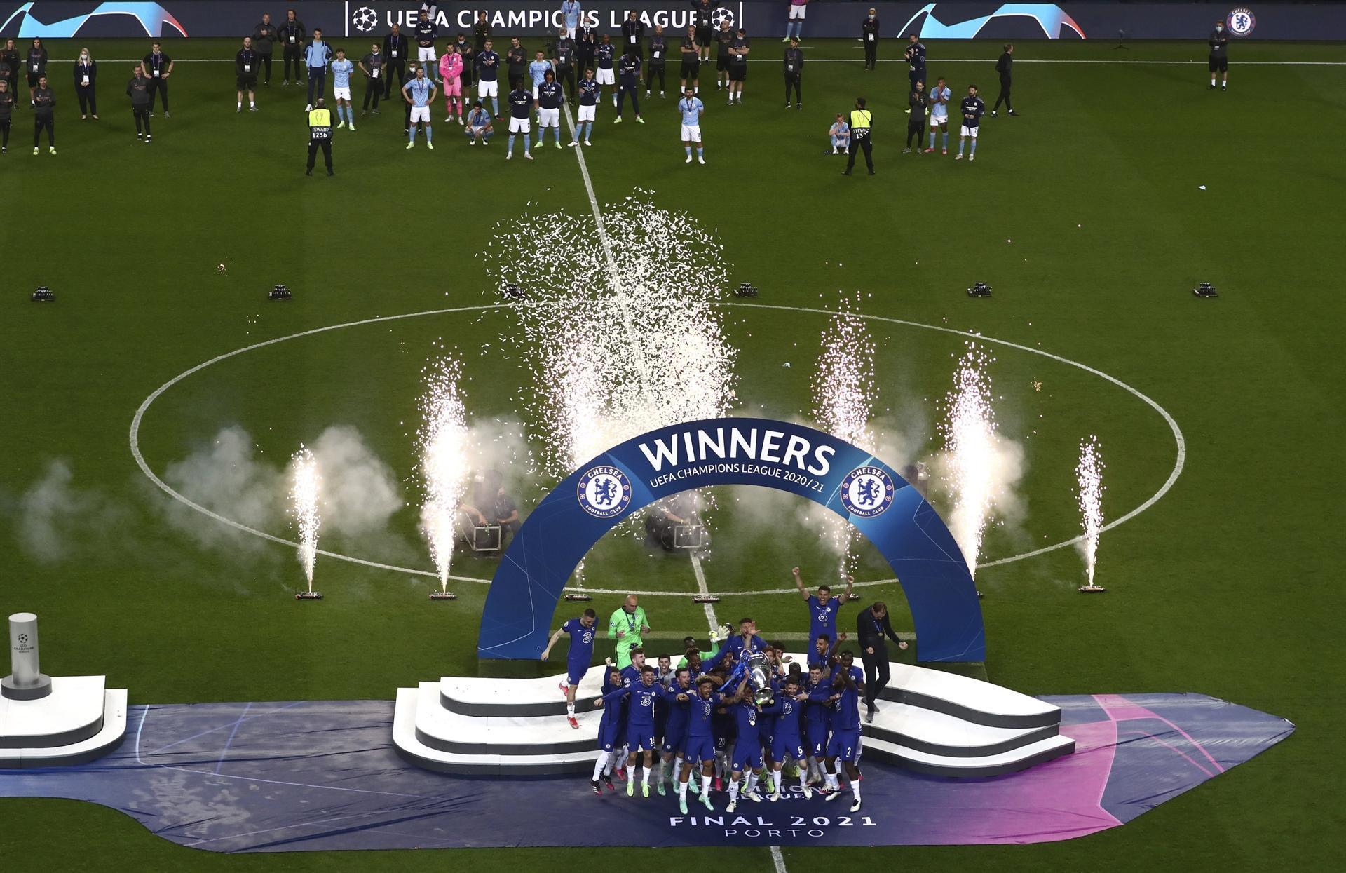 Chelsea celebrate Champions League win with stunning fireworks