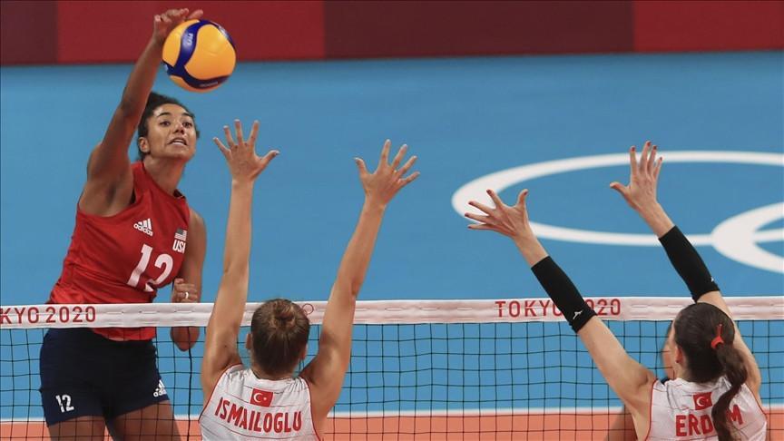 US beat Turkey 3-2 in womens volleyball group clash