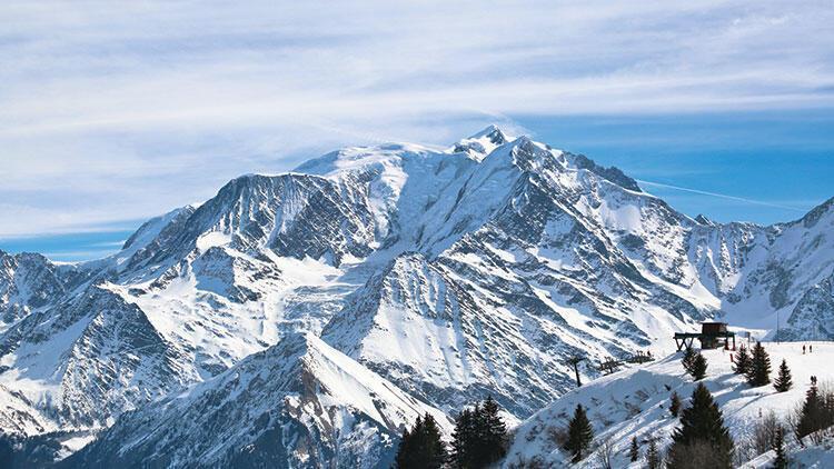 Il Monte Bianco, la montagna più alta d’Europa, si accorcia