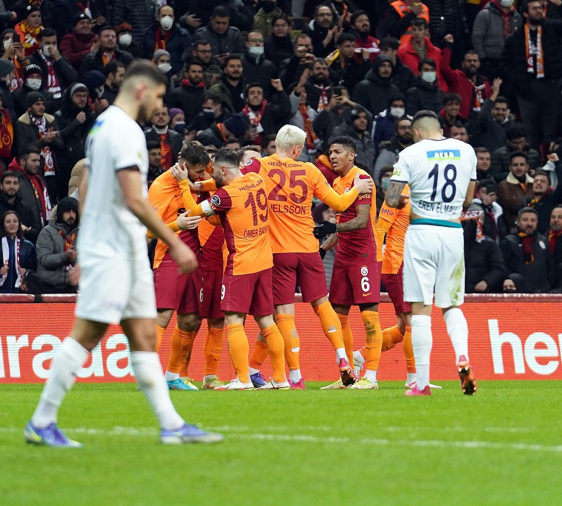 Galatasaray - Kasımpaşa maçından fotoğraflar. 
