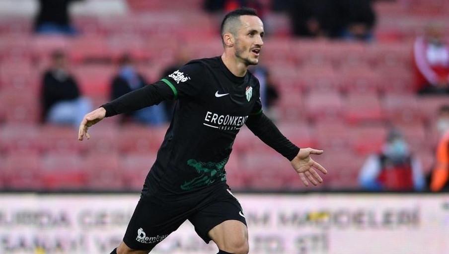 Namiq Alasgarov, Bursaspor’la olan sözlemesini feshetti Spor Haberi