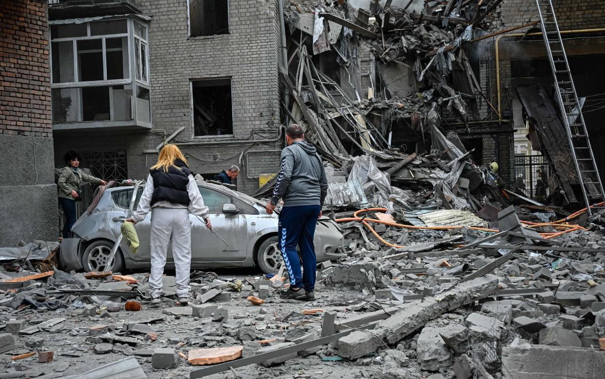 Zelensky says Ukraine forces recaptured places near Kharkiv