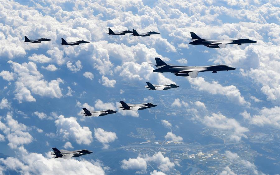 US Ramps Up South Korea Joint Air Drills With B-1B Heavy Bomber - World ...