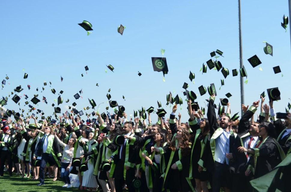 Higher education graduates’ rate in Türkiye soars to 40 pct: Report