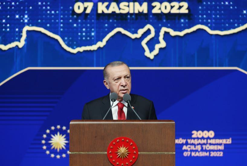 Biggest share of 2023 budget goes to education: Erdoğan - Türkiye News