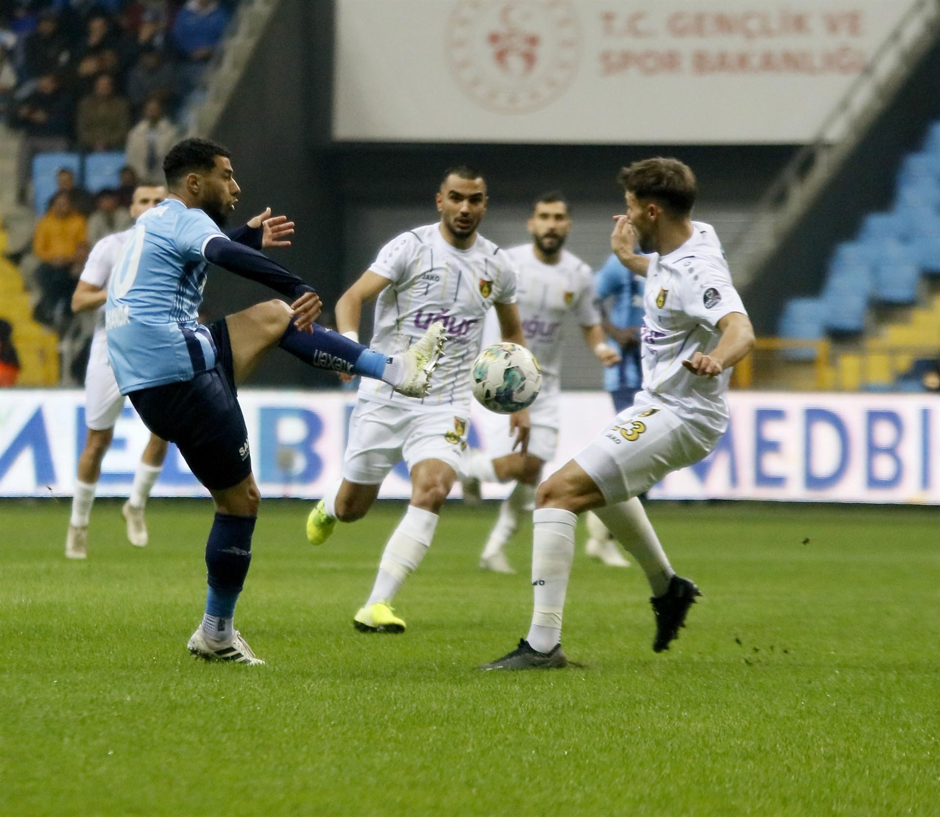 Adana Demirspor-İstanbulspor maçından en özel fotoğraflar! - Son Dakika ...