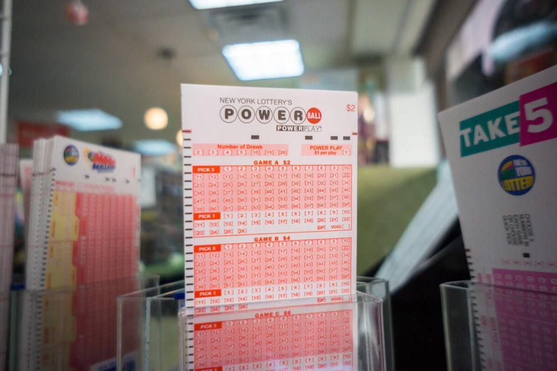 Powerball Jackpot Grows To 747 Million After No Winner Latest News