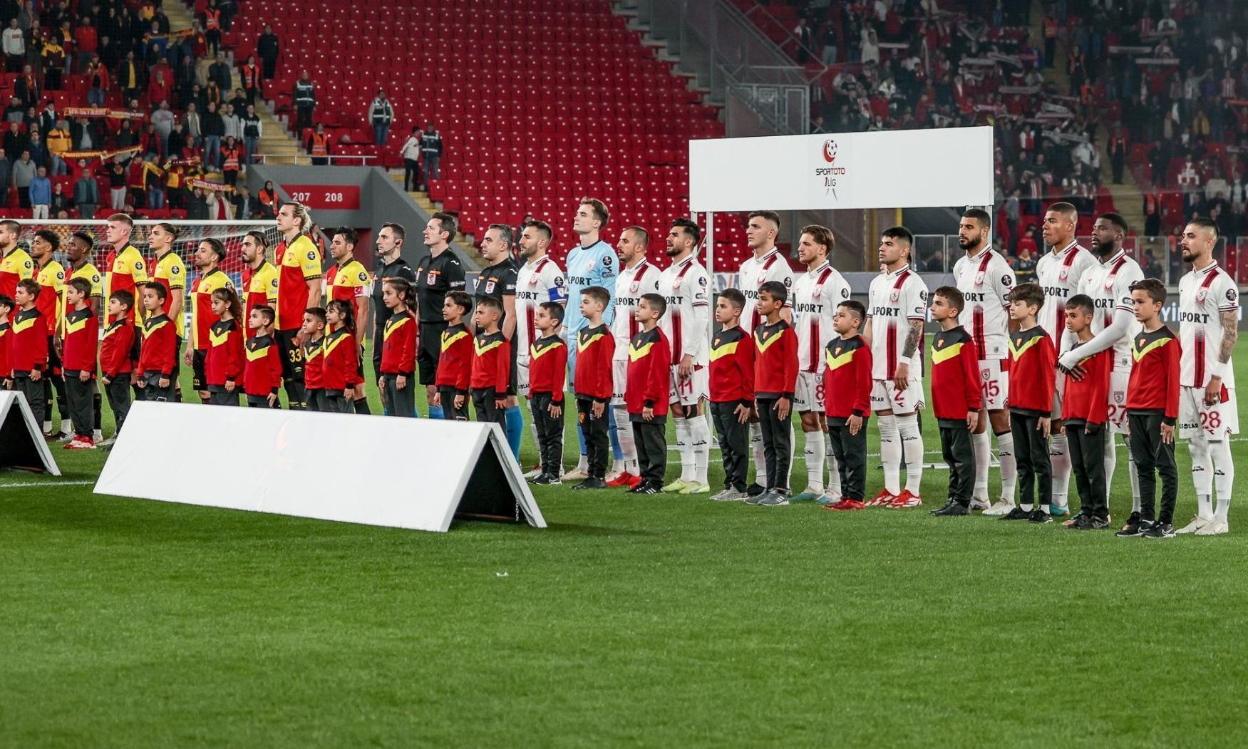 Samsunspor’un 20 Maçlık Yenilmezlik Serisi İzmir’de Son Buldu - Futbol ...