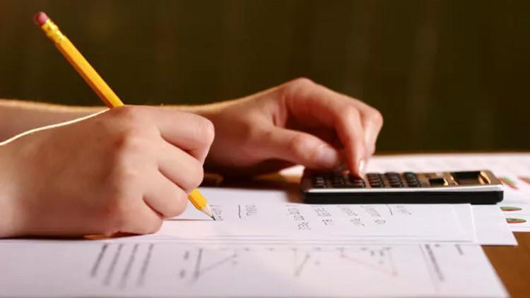 SINAVDA 3 YANLIŞ BİR DOĞRUYU GÖTÜRECEK Mİ