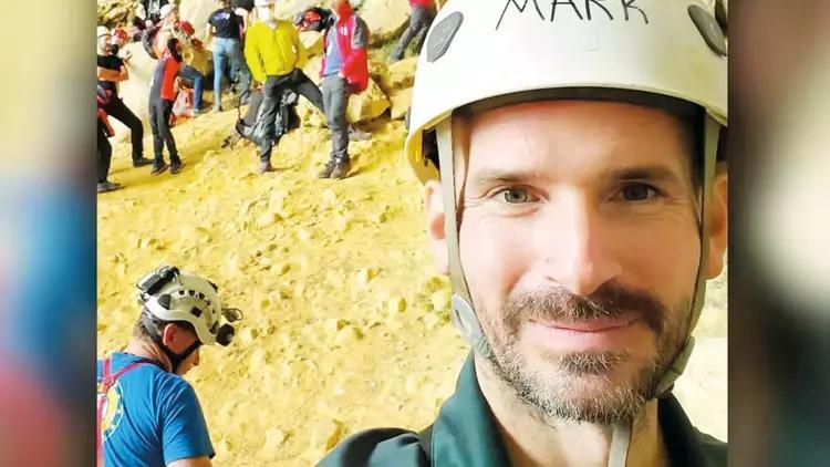 American explorer trapped 3,000 feet deep in cave awaits difficult ...