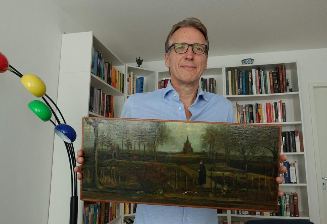 Dutch Art Detective Recovers Stolen Van Gogh