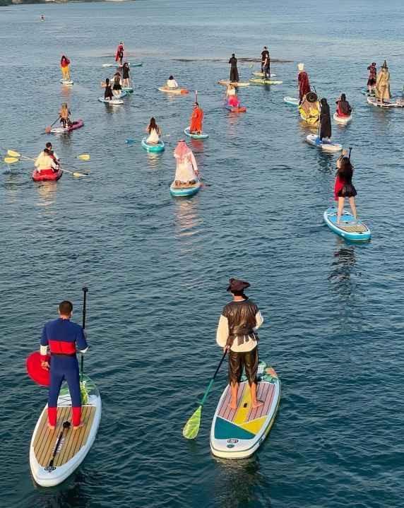 Kanofestival med fancy dress-tema holdt i Adana