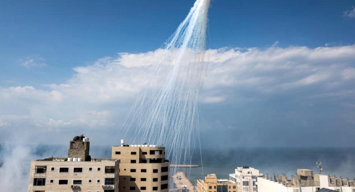 Israel uses white phosphorus in Gaza Amnesty World News