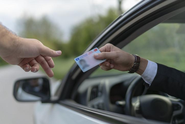 YENİ TİP SÜRÜCÜ BELGESİ İÇİN GEREKLİ EVRAKLAR NELER YENİ TİP SÜRÜCÜ BELGESİ İÇİN GEREKLİ EVRAKLAR NELER