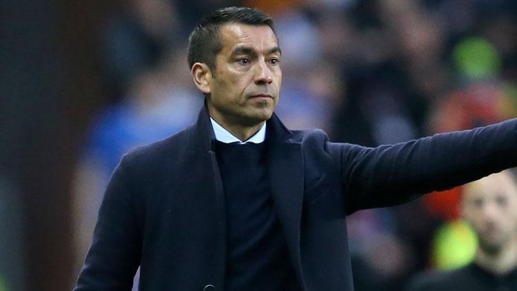 Beşiktaş Names Giovanni van Bronckhorst as New Coach: Dutch Coach’s Impressive Trophies and Career History