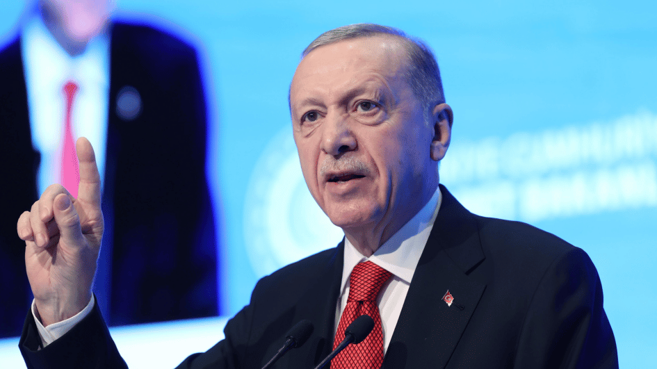Erdoğan sier internasjonal kapitalinnstrømning, reserver skyter opp