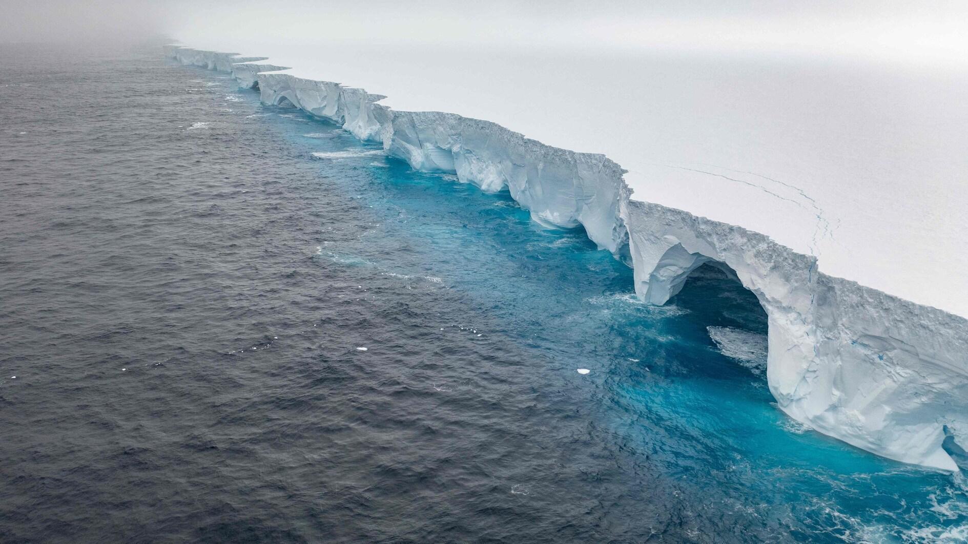 World's biggest iceberg 'battered' by waves as it heads north - World News