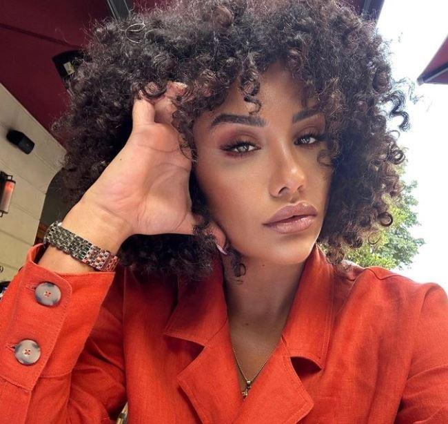 Keskin Rapper AYSU KESKİN KİMDİR, HANGİ SEZON YARIŞTI? Survivor Aysu Keskin kaç ...
