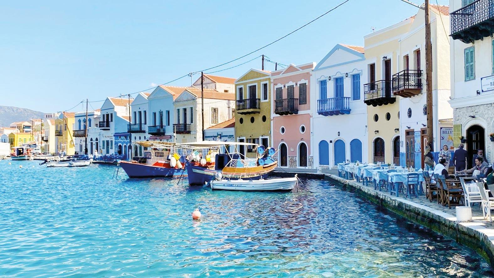 Τα ελληνικά νησιά, που ευνοούνται από τους ξένους τις γιορτές
