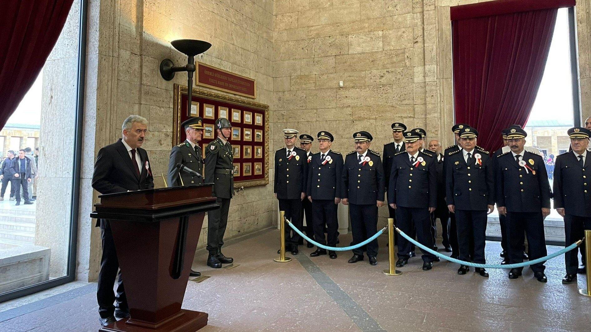 Turkish police mark 179th anniversary of foundation - Türkiye News