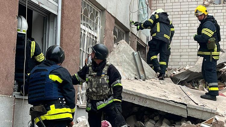 Rusya Çernihiv'i vurdu 11 ölü 22 yaralı