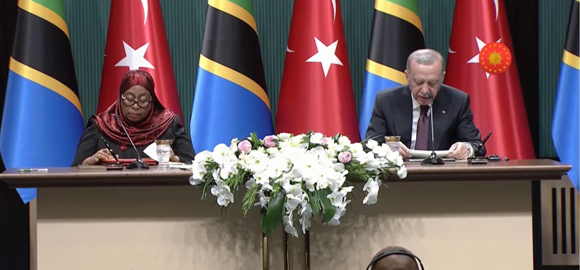 Son dakika Cumhurbaşkanı Erdoğan Tanzanya Cumhurbaşkanı Hassan ile ortak basın