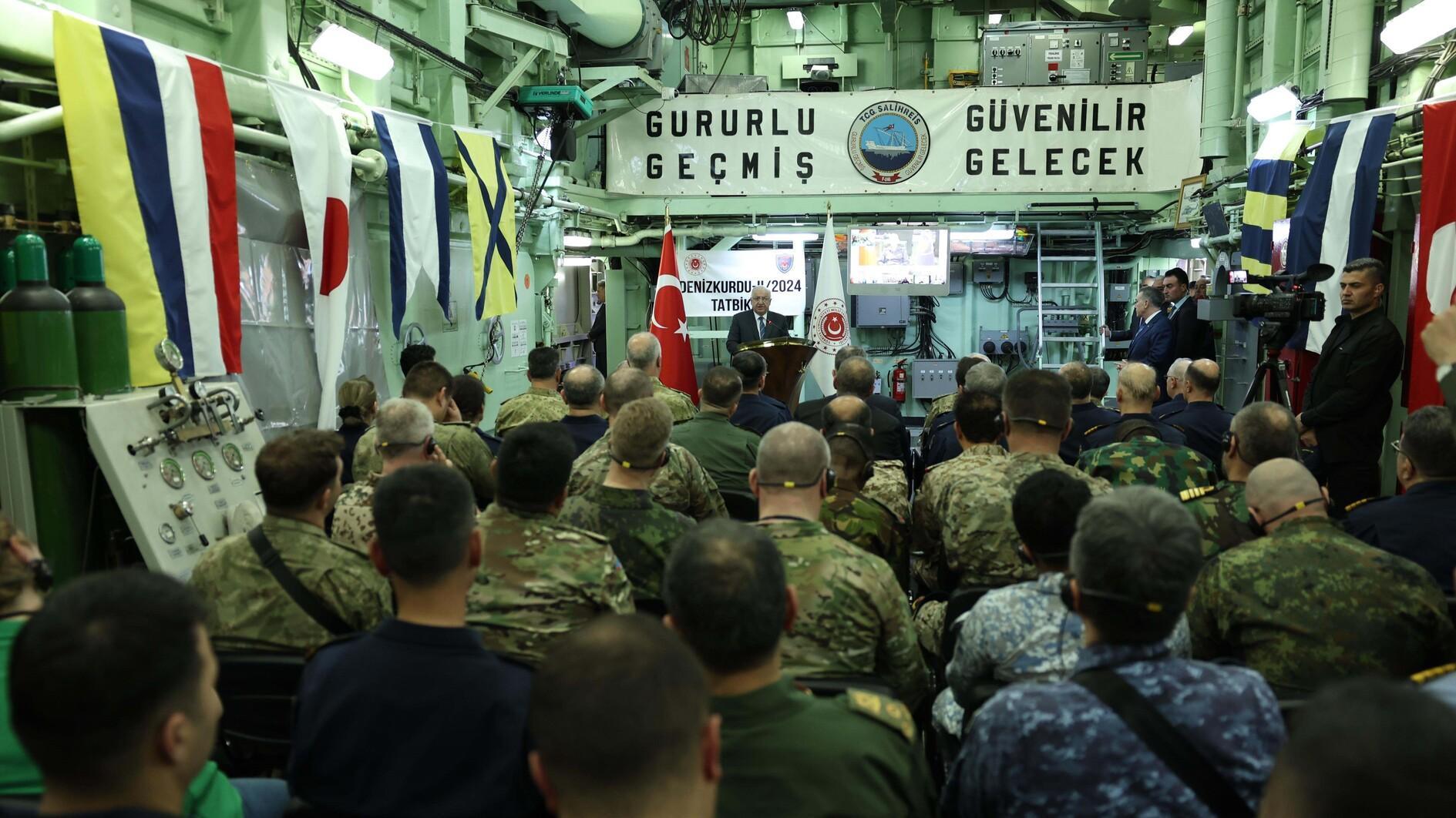 Turkish military holds large-scale naval exercise in east Med - Türkiye ...