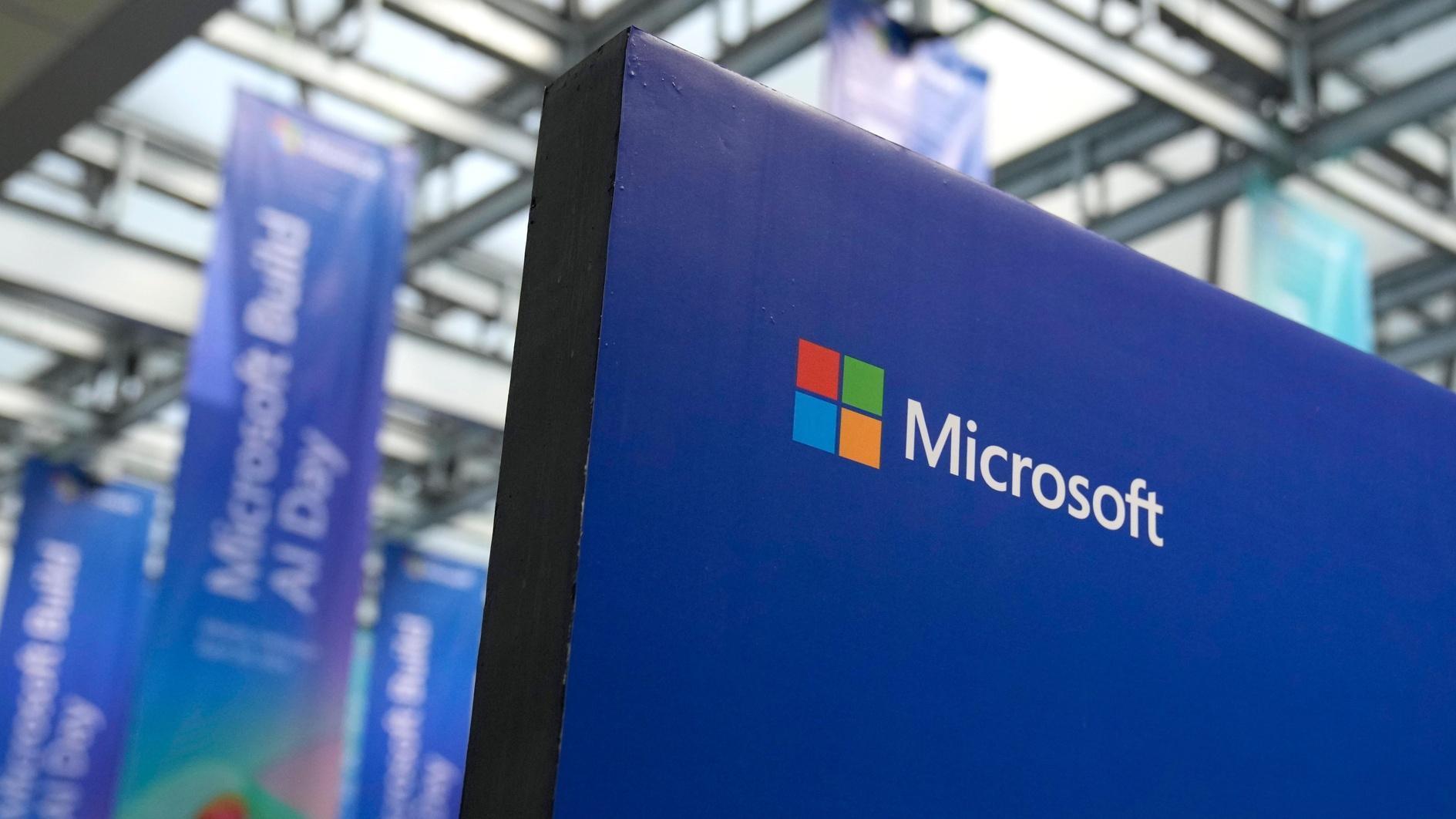 Microsoft, Amazon to invest billions in French tech - Latest News