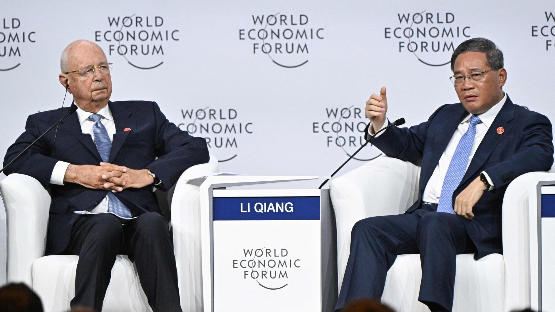 China premier calls to oppose decoupling at economic forum