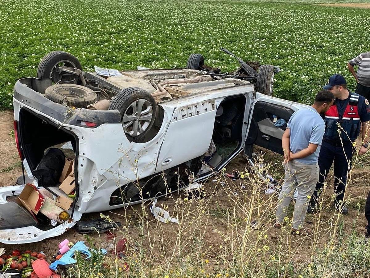 Sivas'ta devrilen otobüste 1 kişi hayatını kaybetti