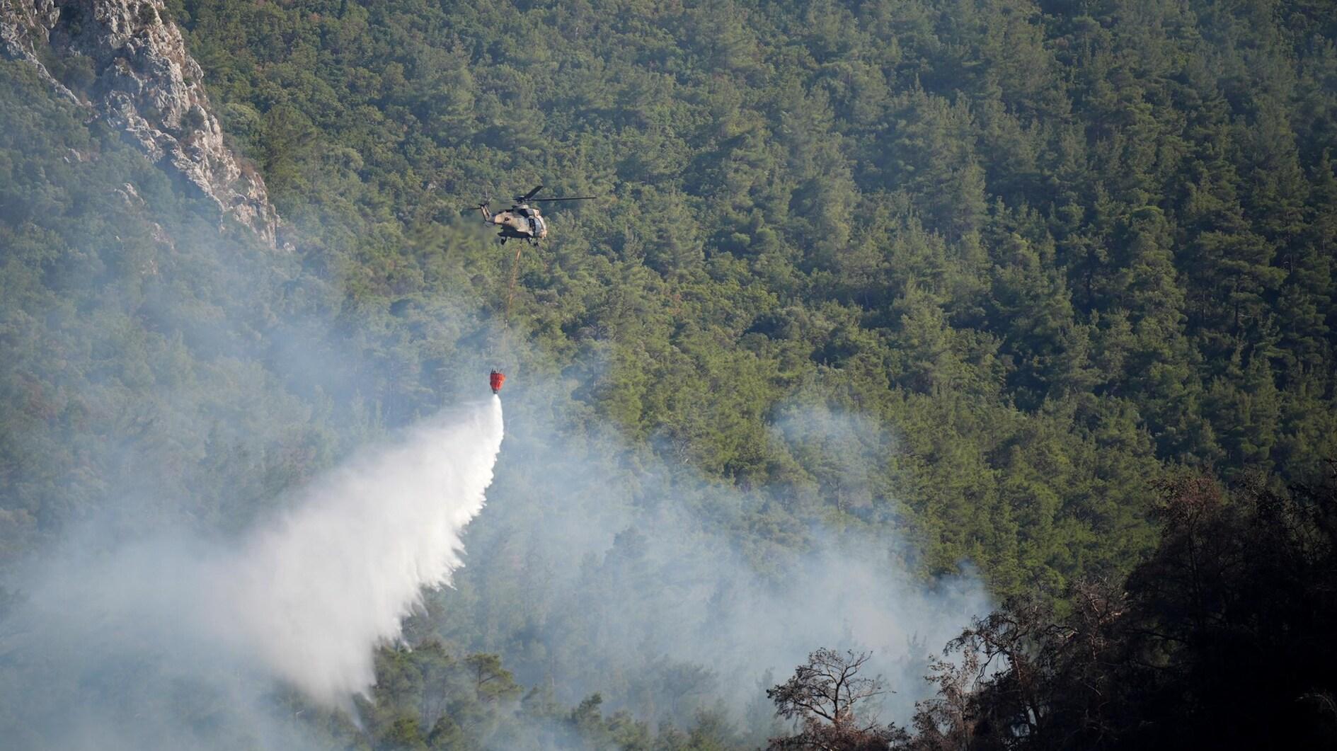 Türkiye contains 304 forest, rural fires in 4 days