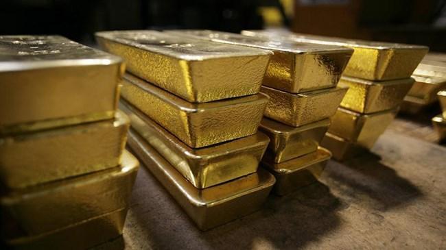 Altında yeni rekor Altın almalı mı