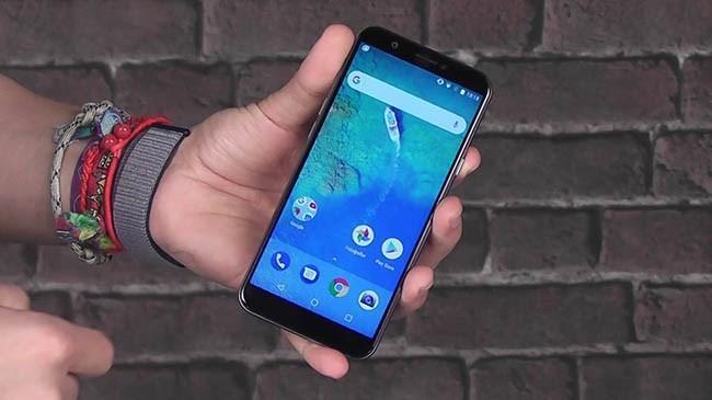 İşte yerli telefonlar fiyat ve özellikleri İşte yerli telefonlar fiyat ve özellikleri