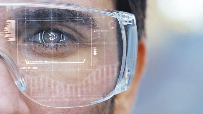 1) KARMA GERÇEKLİK DENEYİMİ TASARIMCISI