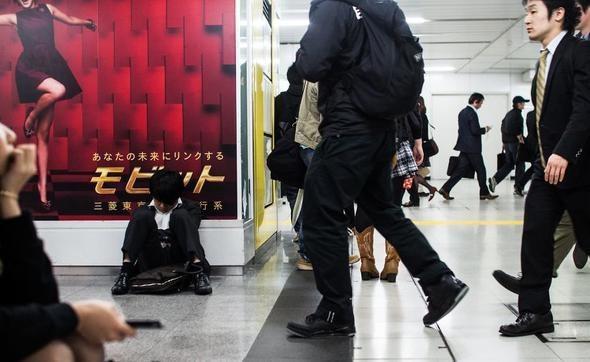 Burası dünyanın en çok çalışan ülkesi Sokaklarda inanılmaz görüntüler.. Burası dünyanın en çok çalışan ülkesi Sokaklarda inanılmaz görüntüler..