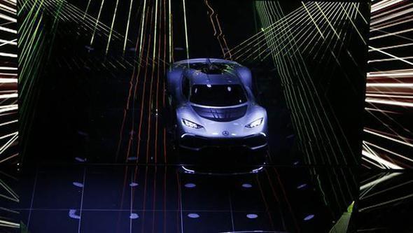 Kapılar açıldı: Her biri nefes kesici otomobiller... Kapılar açıldı: Her biri nefes kesici otomobiller...